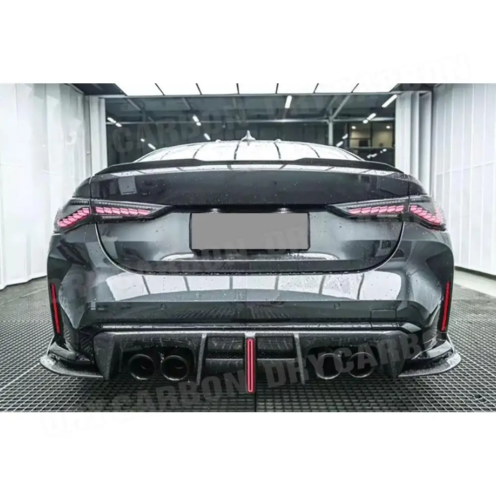 Задний диффузор из сухого углеродного волокна спойлер со светодиодной