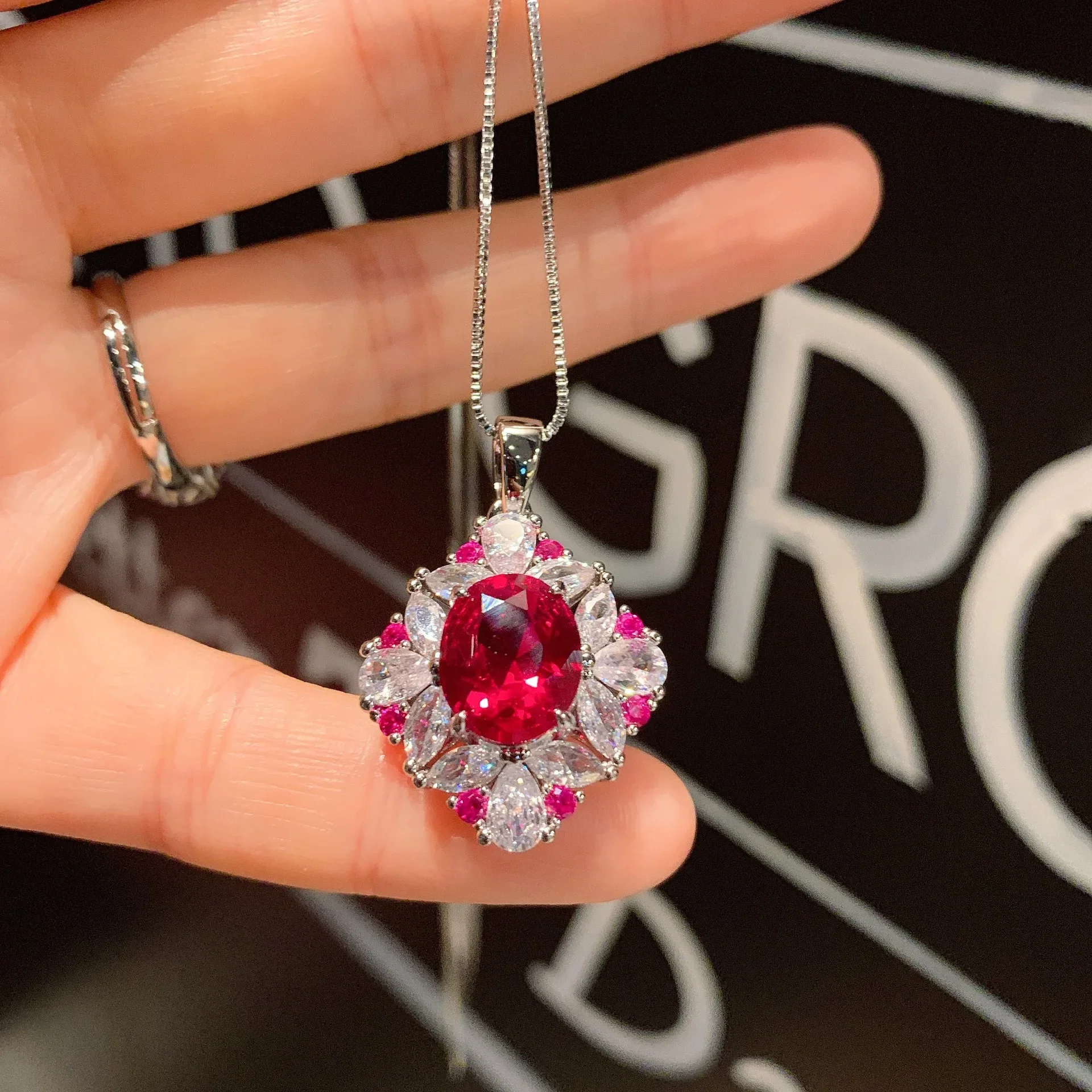 SrJewelry в Европе и Америке популярная имитация голубей крови красное сокровище дан