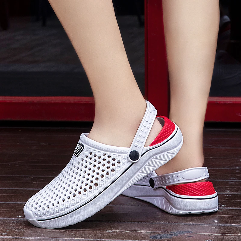 Unisex Sandals Summer Breathable Hollow Out Oudoor Beach Slippers Fashion Classic Quick-Drying Couple Shoes Size 36-45