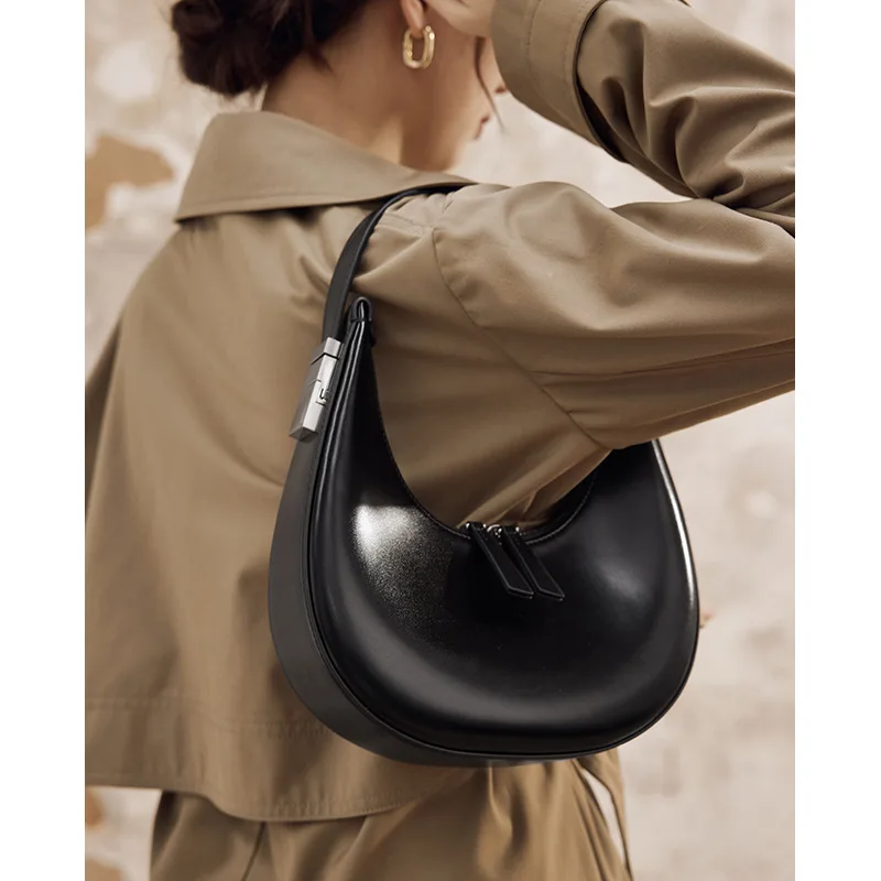 Кожаная дизайнерская сумка с высококачественной легкой роскошной сумкой в форме