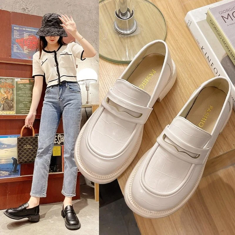 

Shoes female 2022 new thick bottom platform black spring and autumn single shoes foot British style small leather shoes loafers