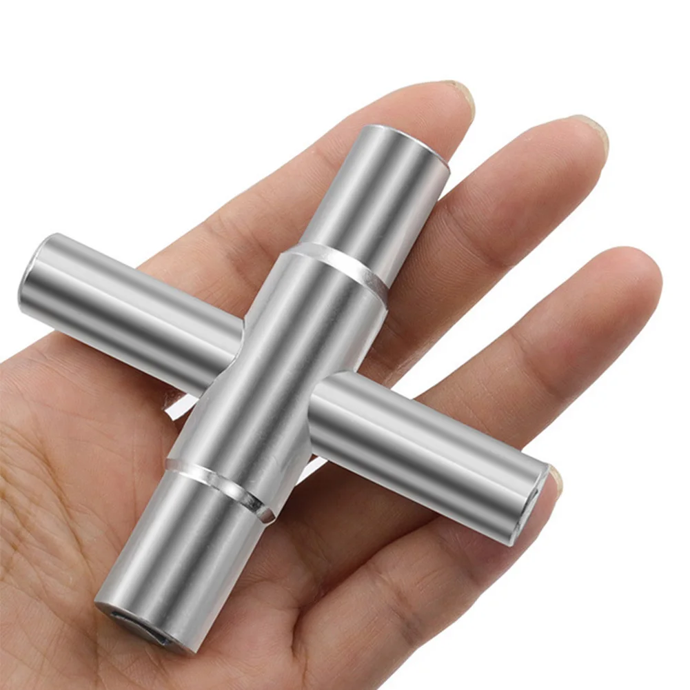 

1pc Multi-Function 4 in 1 Silver Wrench Cross Faucet Sifang Bathroom Saving Time And Effort Manual Repair Tools
