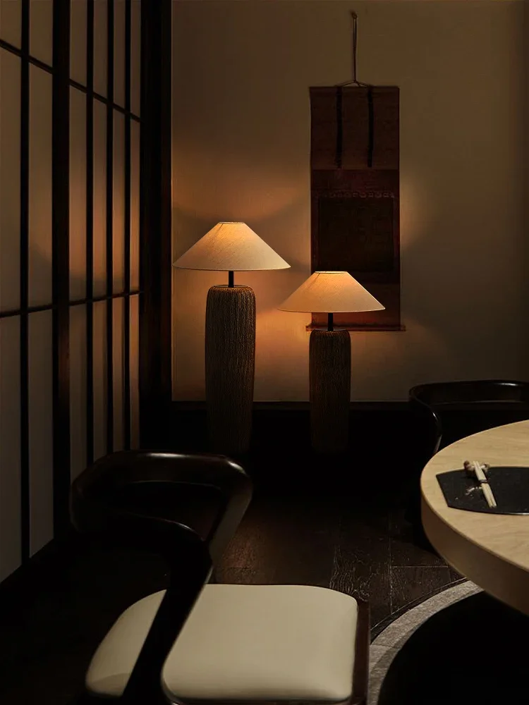 Японский античный фарфоровый напольный светильник Тихая керамическая посуда