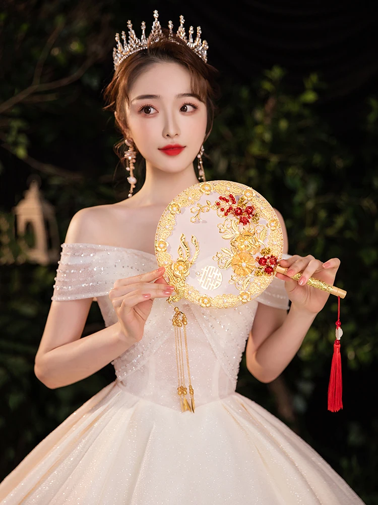 Double Dough Fan Bride Fan Wedding Ceremony Xiuhe Clothing Chinese Wedding Bouquet Antique Handmade Hi Fan Gift Box Craft Fan images - 6
