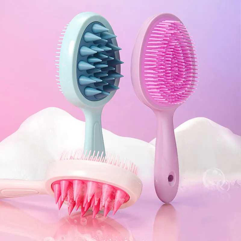 Массажная щетка с длинной ручкой для мытья головы