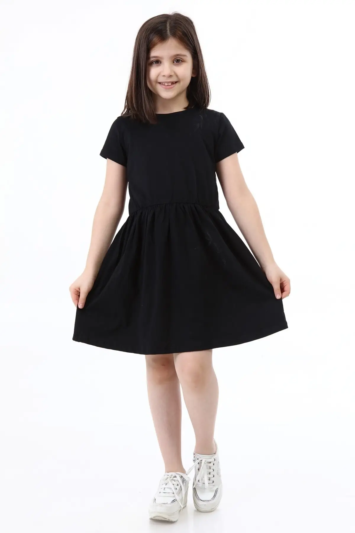 

Платье базовое однотонное хлопковое с коротким рукавом и воротником-стойкой