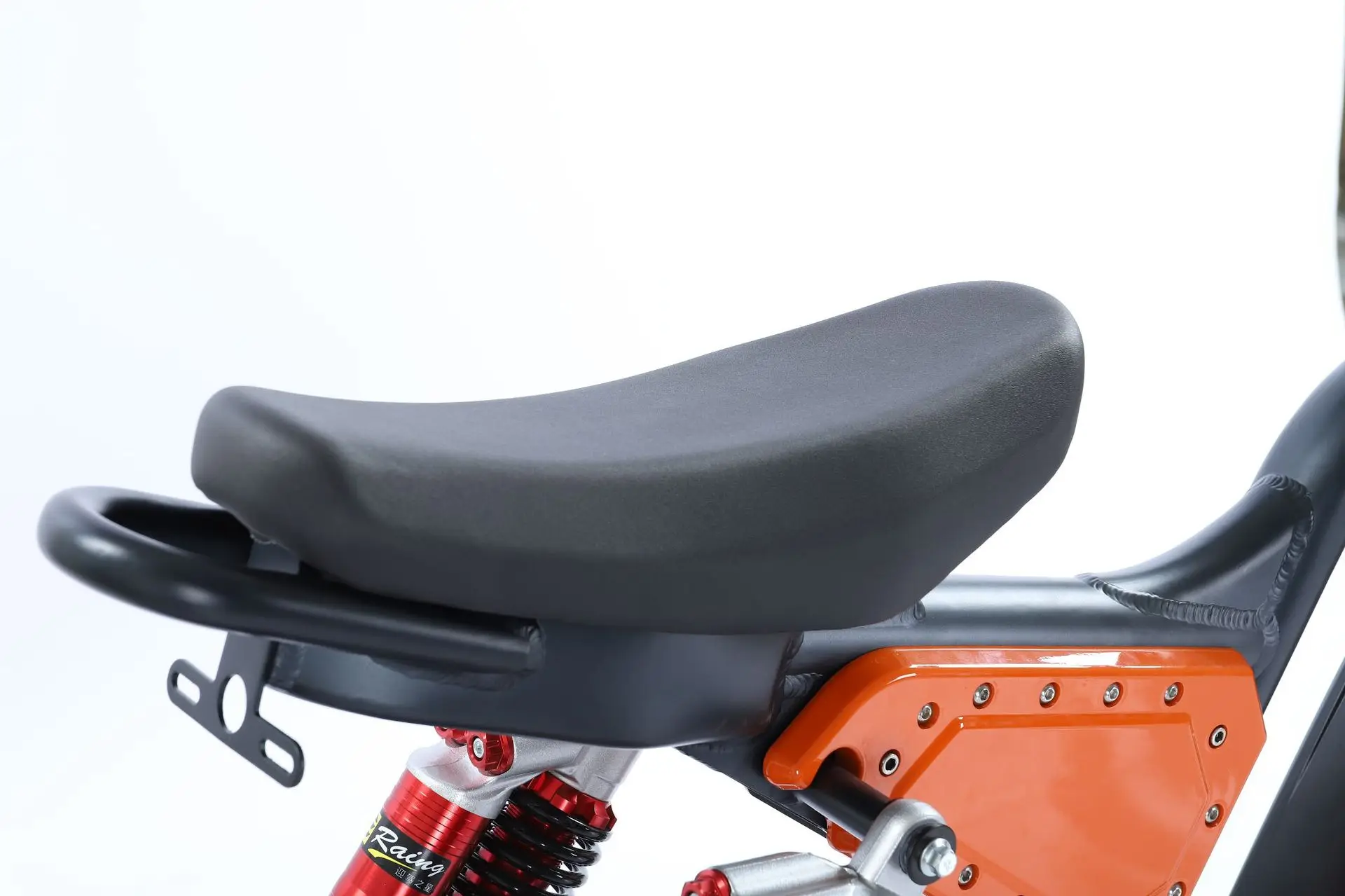 Рисунок 4 - 20 дюймовый литий-ионный аккумулятор