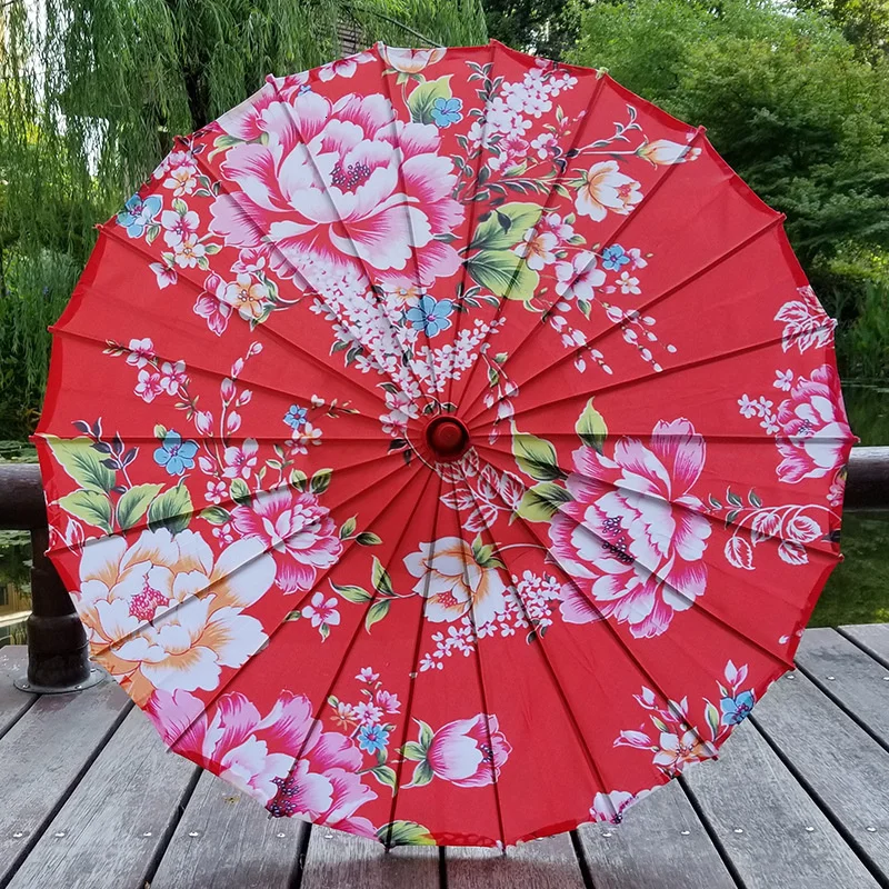 

Красный декоративный зонт Aprilis Garden