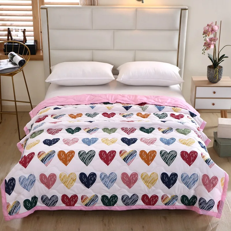 

New Quilt Cute Skin-friendly Summer Washable Air-conditioning Printed Thin Comforter Comfortable Breathable Bedspread On The Bed