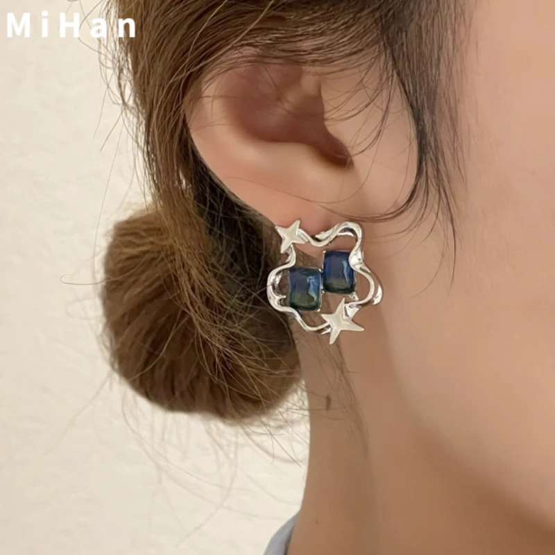 

Mihan Modern Jewelry Star Stud Earrings 925 Silver Needle Original Design Geometric Blue Glass Earrings For Women Party Gift