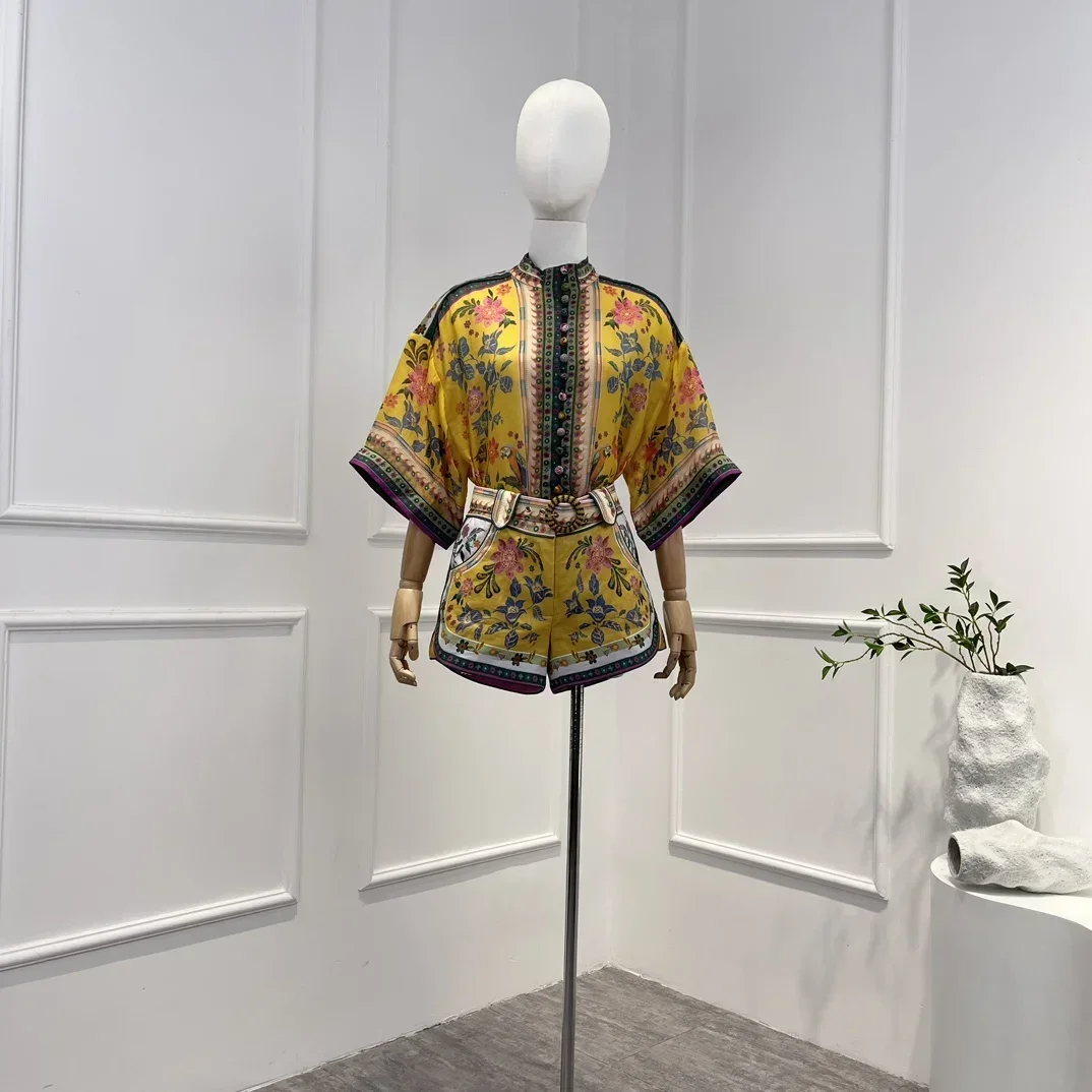 

2023 New Arrivals Vintage High Quality Floral Printing Knitted Buttons Blouse Shorts with Belt Two Piece Sets