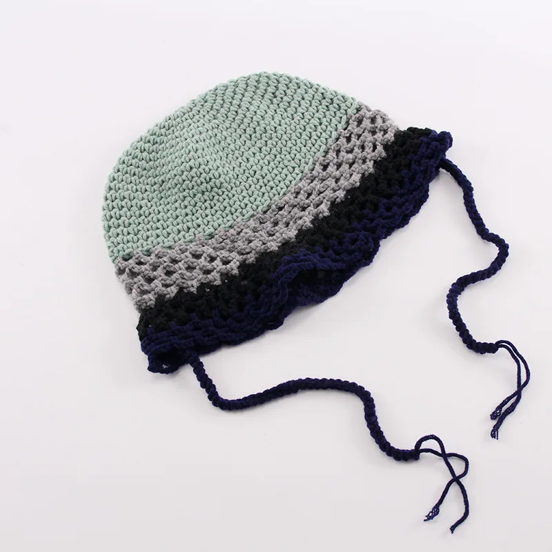 

Рыбацкая шляпа Женская индивидуальная вязаная шляпа с перфорацией Кепка с цветными завязками винтажная шляпа в форме горшка нишевой дизайн ручной работы