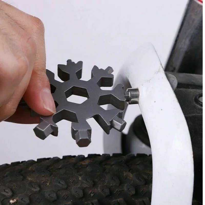 Многофункциональный шестигранный ключ в виде снежинки 18 1