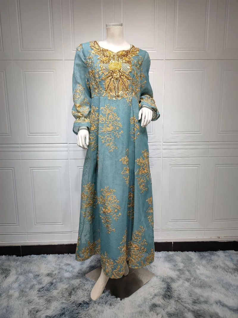 Muslim Fashion Dresses 2023 Spring Summer Muslim Women Long Sleeve V-neck Polyester Embroidery Long Dress Muslim Abaya
