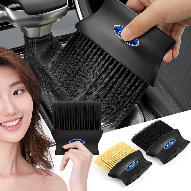 

Car Interior Cleaning Tool Car Dust Brush Cleaning Brush For Ford Focus Mondeo Kuga Fiesta MK7 Escort Explorer Edge 2 4 MK2 MK4