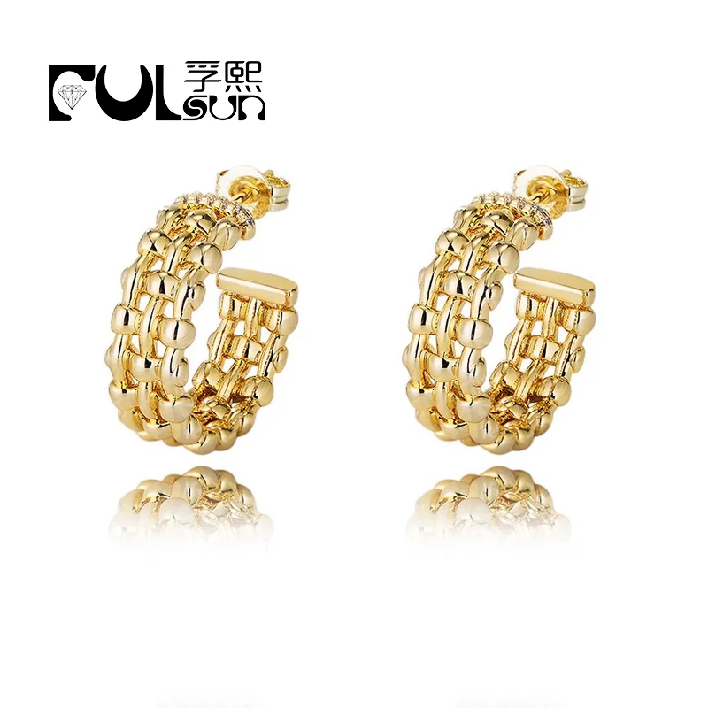 

weave cuff Huggies Earrings Artistic Design Dainty Grid Hollow out CZ Stud 18k Gold Plated brass earrings For Party Banquet Jewe