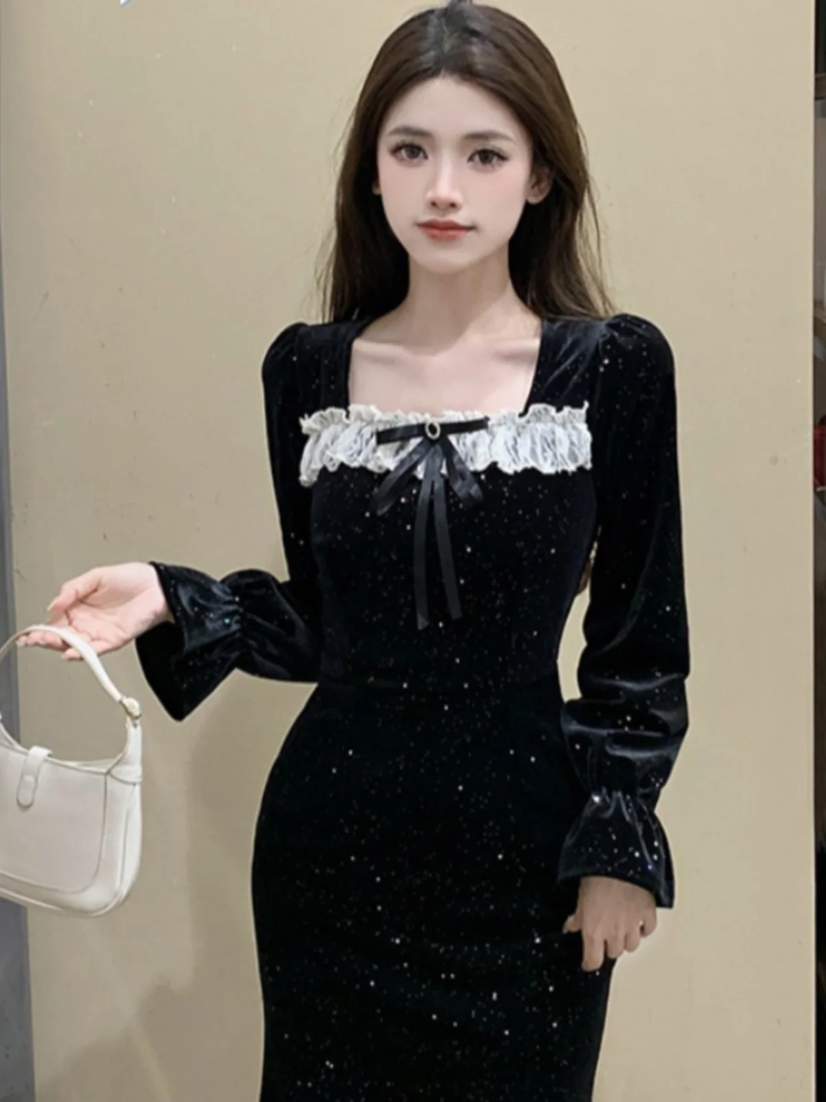 Супер красивое изящное бархатное платье осеннее больших размеров для полных