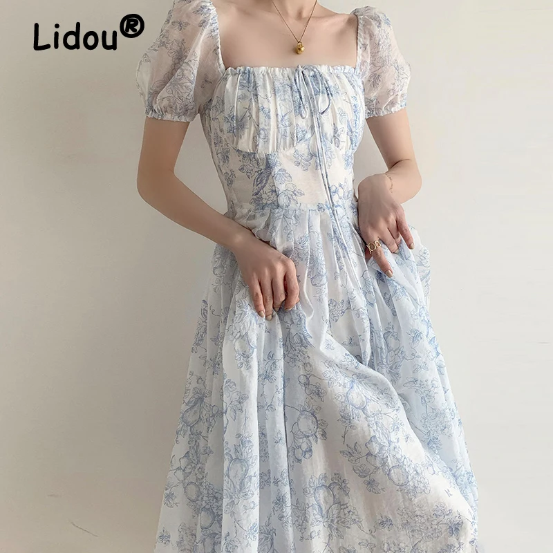 

2022 Spring and Summer New Square Neck Puff Sleeve Floral Dress French Romantic Elegant Fairy Dress Women's Vintage Slim Dress