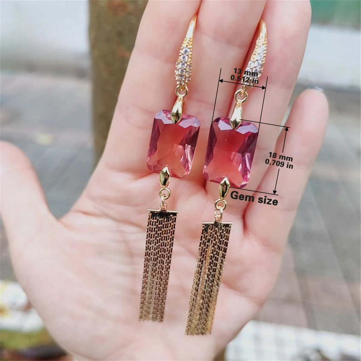 Прямоугольные серьги с султанитом и бриллиантами меняющие цвет в соответствии