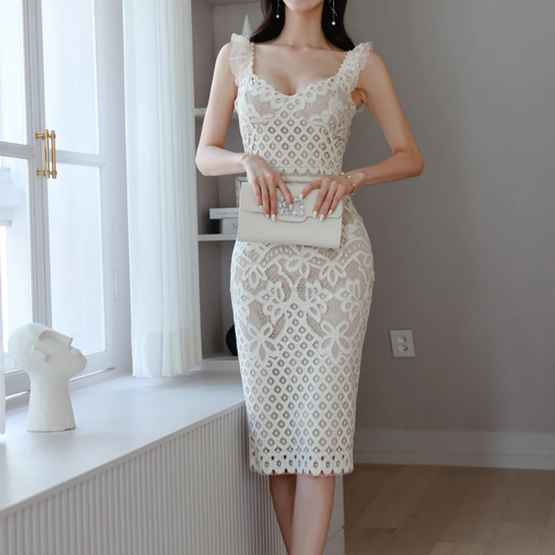 

A GIRLSSquare Collar Flora Embroidery Dress Woman Summer Runway Design Mini Dress Vestido Short Sleeve Apricot Luxury Mini Dress