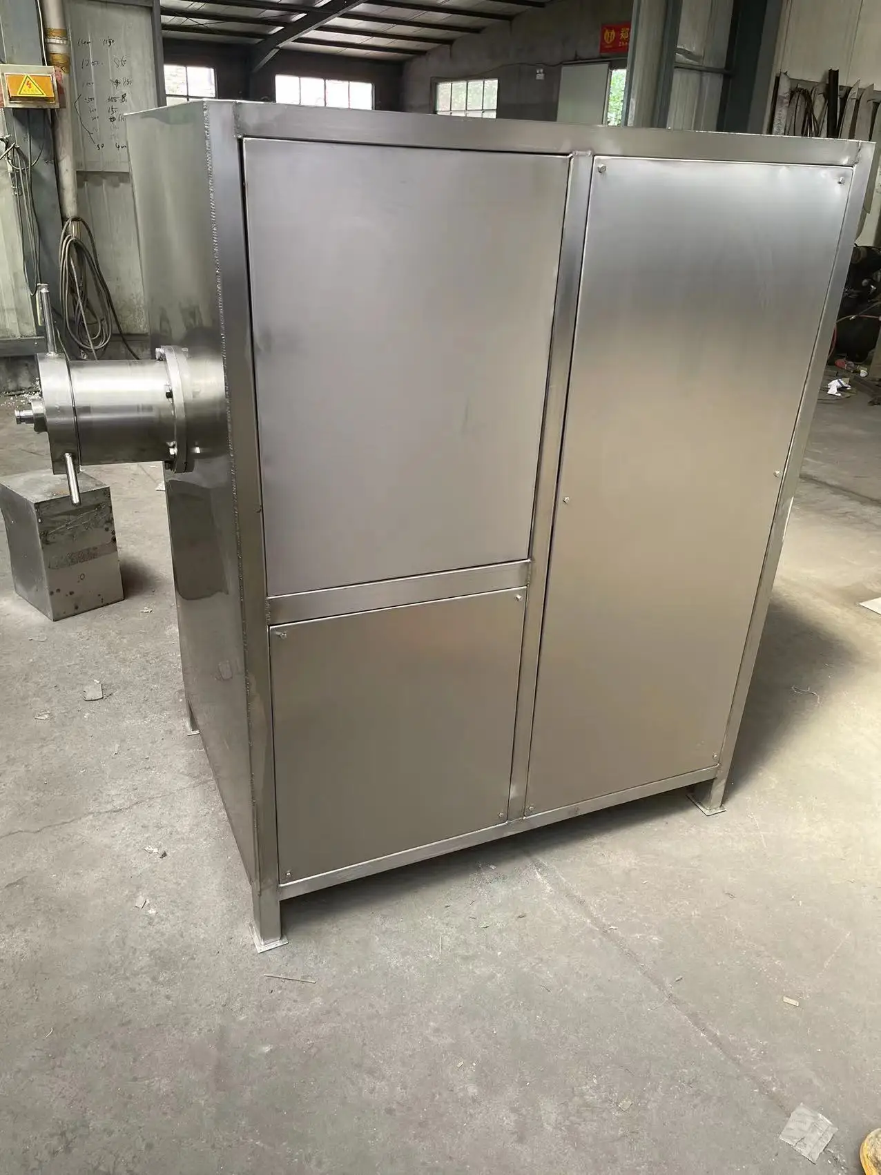 Профессиональная электрическая мясорубка Jinyi 1hp блочная Мясорубка с пилой 220 В tk32