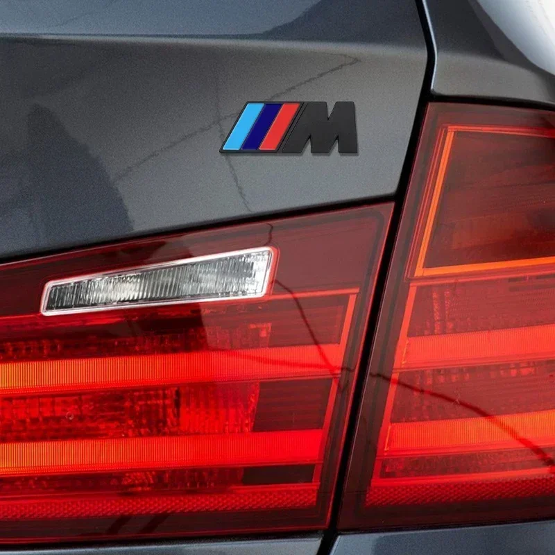 2 шт. наклейка с эмблемой на боковое крыло автомобиля для Bmw M M3 M5 E90 E60 F10 F20 F30 E46 G20 X1 X3