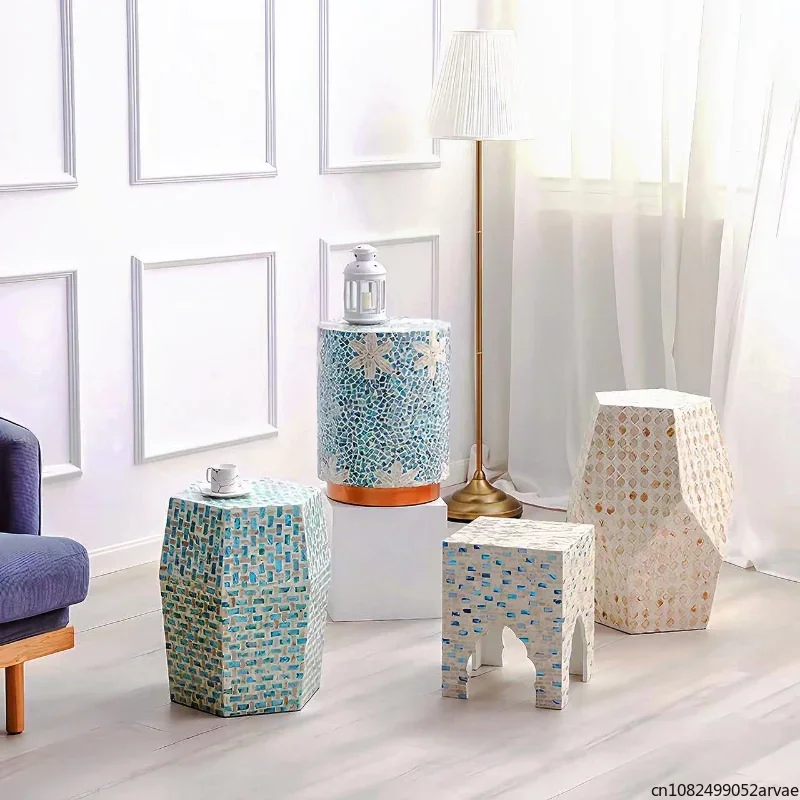 Простой журнальный столик в скандинавском стиле креативный приставной для