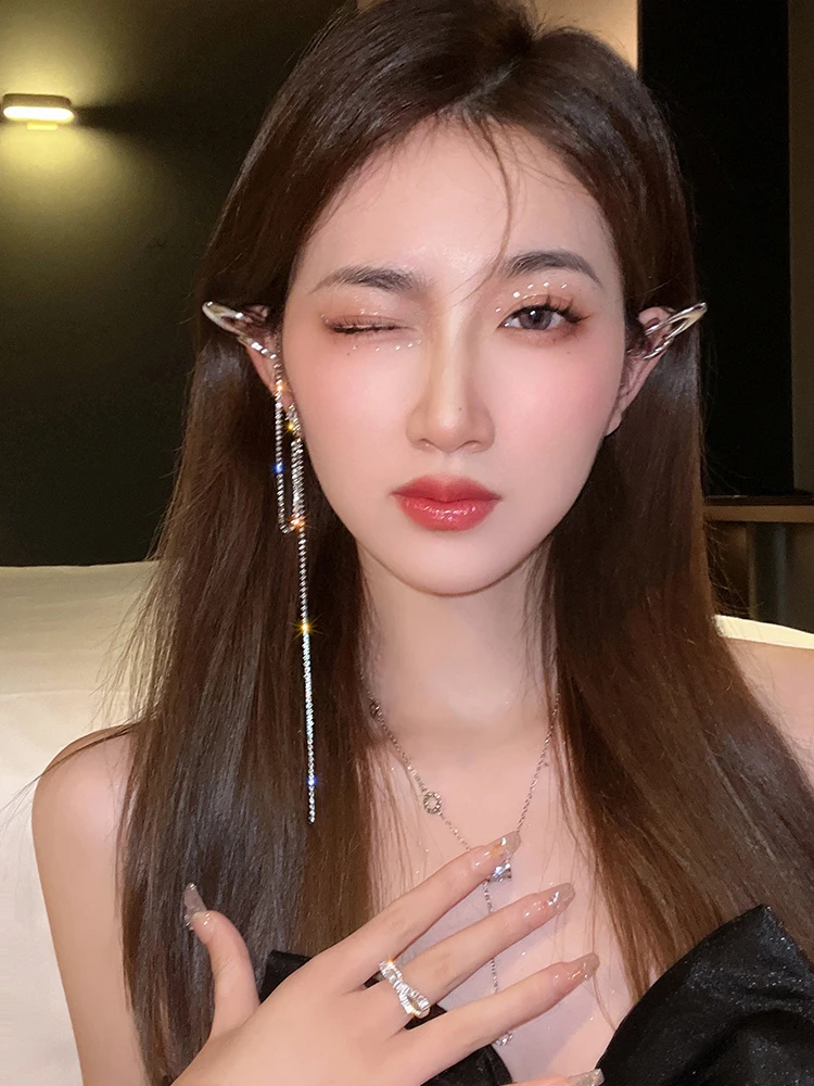 

Asymmetric zircon tassel design super fairy elf earring earring earring all-in-one high-grade earring tide