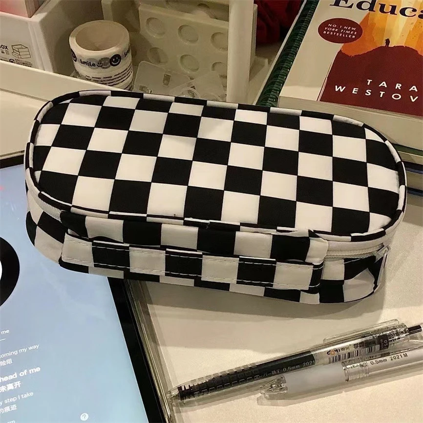 

Kawaii Pencil Case Trousse Aesthetic Stationery Estuches Fundas Pencilcase Estojo Chessboard Lattice Cases Bag Estuche Escolares