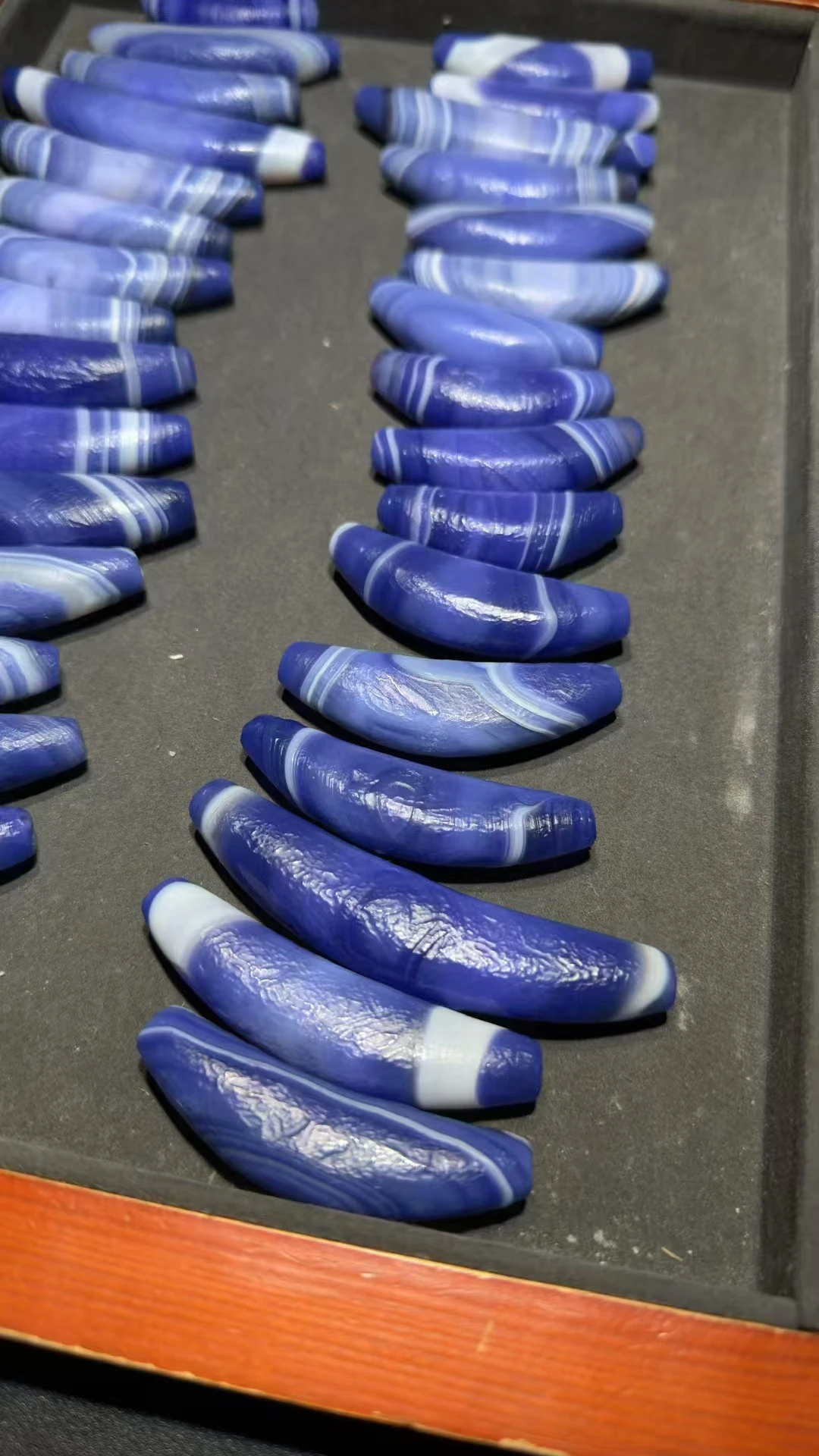 33 шт./лот синий агат Baojiang старый бычий рог тибетские бусины Дзи натуральные