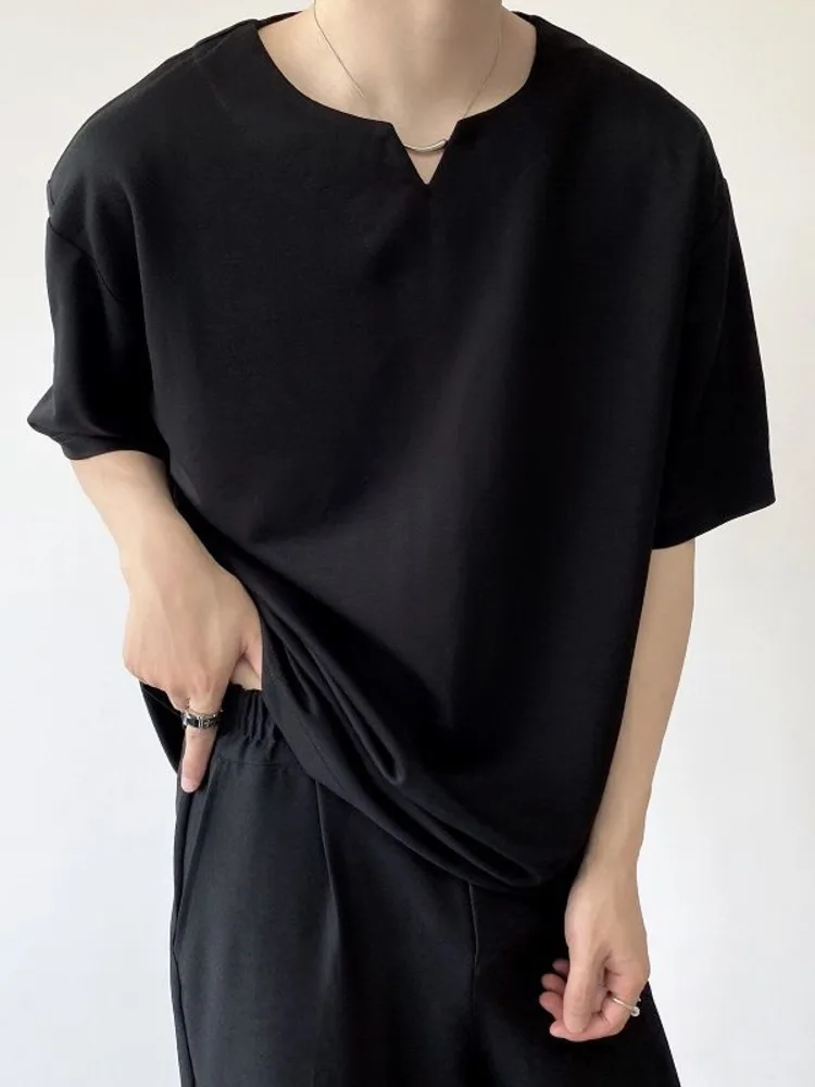 

SYUHGFA Men Clothing 2022 Summer Short Sleeve V-neck Solid Color T-shirt Korean Fashion Loose T-shirt Streetwear Tops For Male