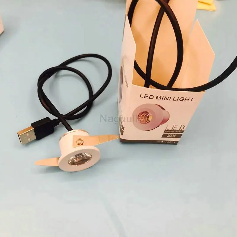 

Мини-светильник светодиодный, 10 USB, 3 Вт, 31 мм