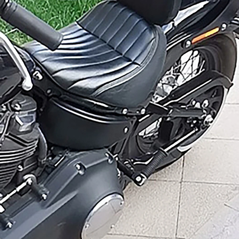 Фото Задние подножки мотоцикла, подставка для ног пассажира, кронштейн для Harley Softail FLSL FLSB FLHC FLDE FXBB FXLR FXST 18-20 №3