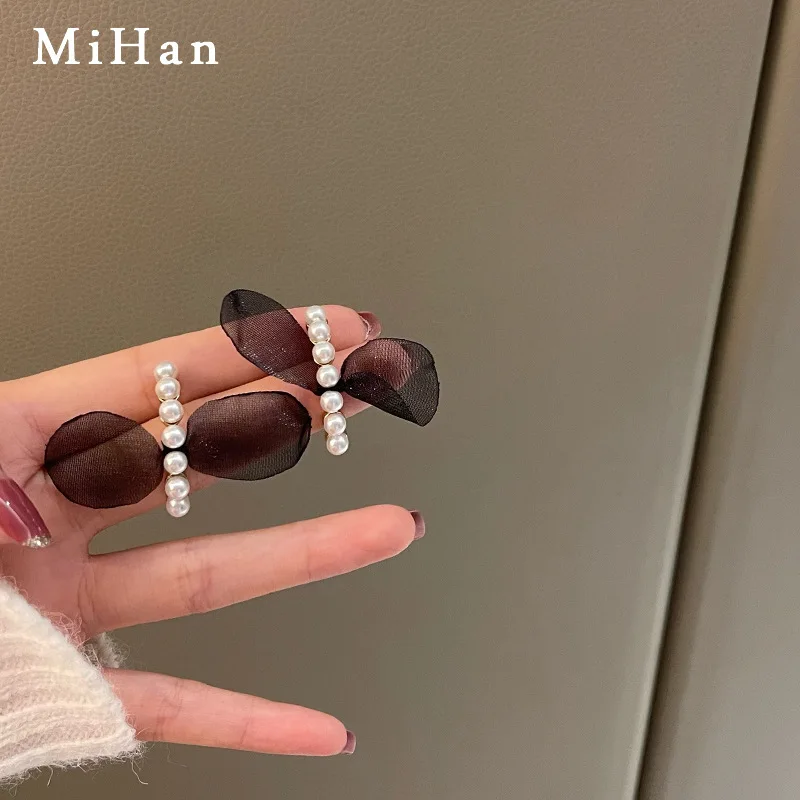 

Curve Pearls Sweet Indian Earrings Temperament Vintage Designer Earrings Jewelry for Women