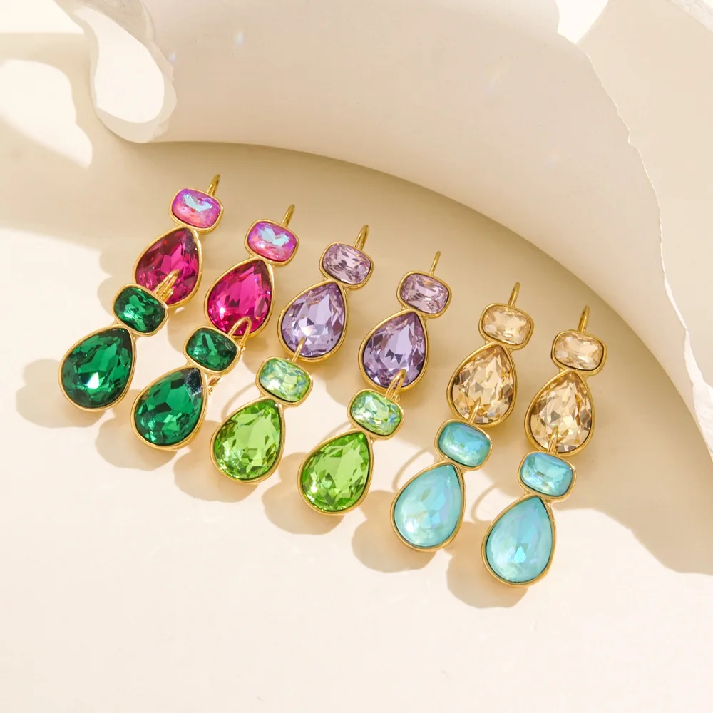 Серьги-кольца женские с белыми и зелеными кристаллами