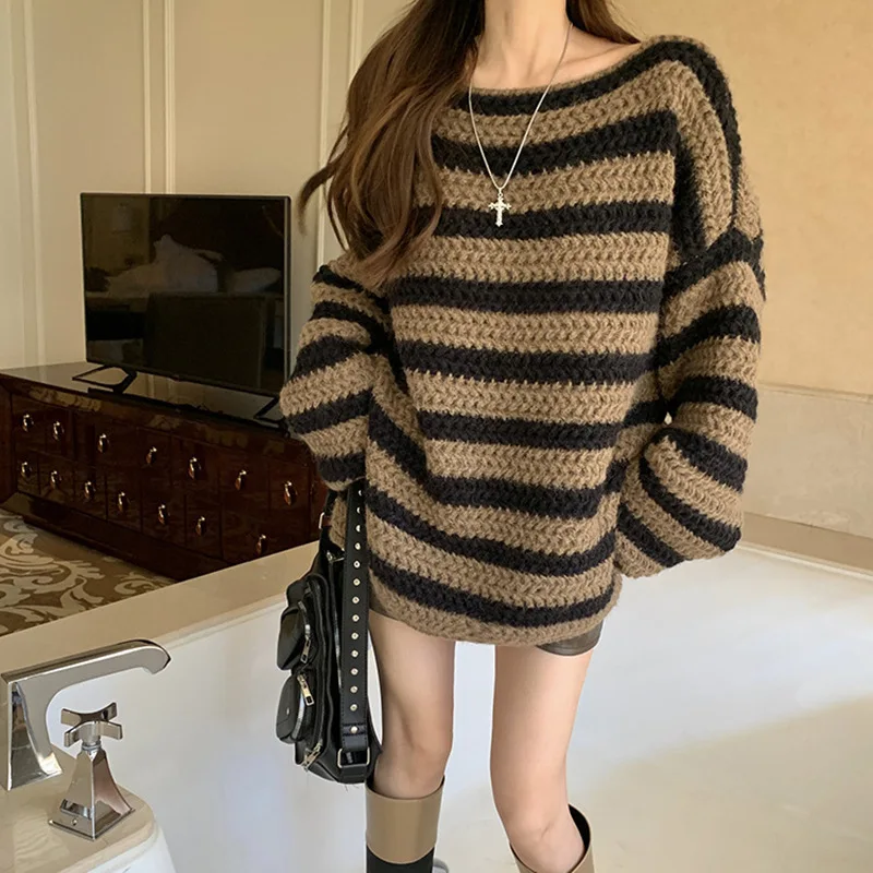 

New retro striped word neck sweater lazy wind age Joker pullover women