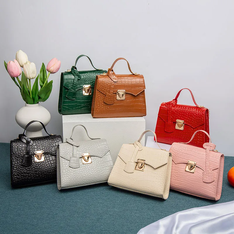 

Trend Female Shoulder Bag Crocodile Pattern Small Messenger Bag For Women Fashion Chain Ladies Crossbody Bags New Ladies Handbag