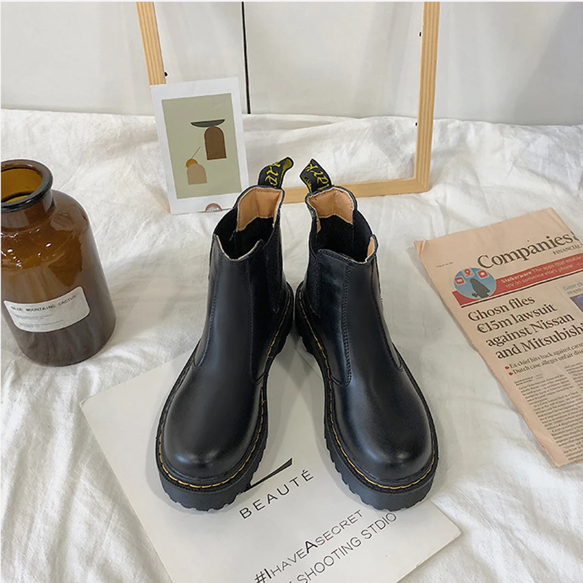 Женские байкерские короткие ботинки челси на толстой подошве винтажные кожаные