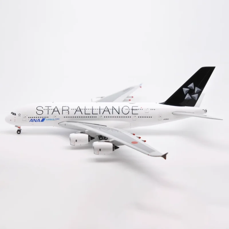 

Aviation A380 Airliner Alloy & Plastic Model 1:400 Diecast Toy Gift Collection