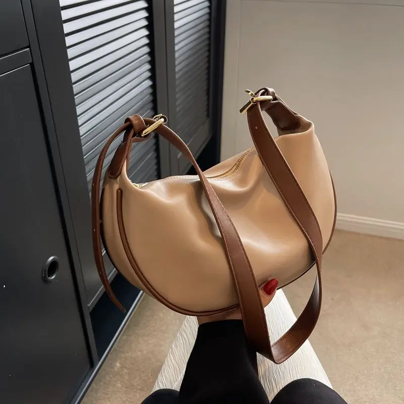 

Casual Light Luxury Niche Versatile Dumpling bag Crossbody High-end Color blocking Large Capacity Daily Women's Bags purse