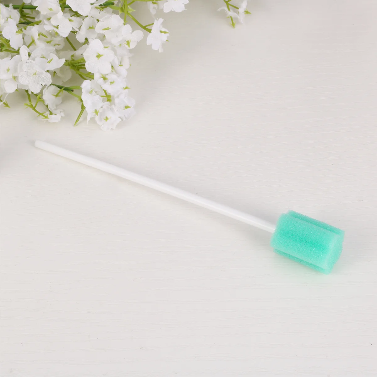 

30pcs Care Swabs Elderly Cleaning Swabsticks Mouth Gum Sponge for Men ( Green )