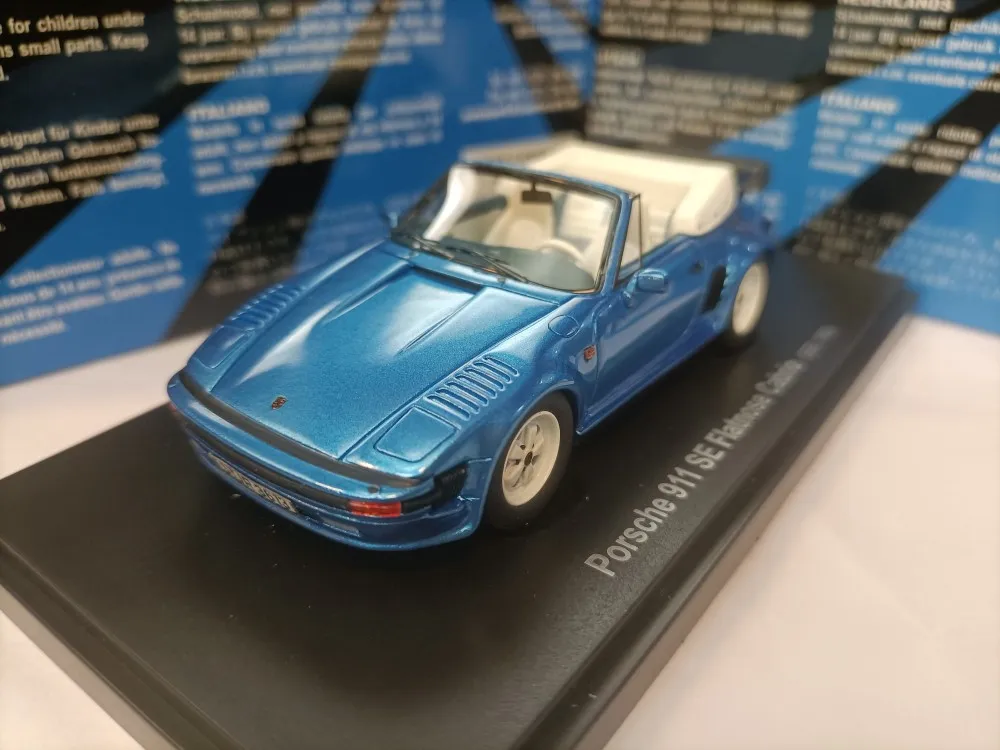 

Autoкульт 1 43 911SE Flatnose Special Edition Convertible модель родстера