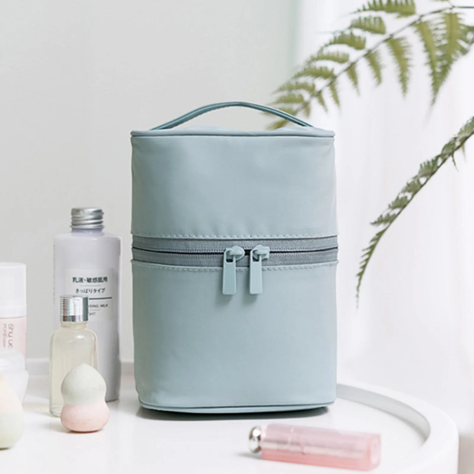 

Cosmetic Bag for Lady Makeup Bag Travel Makeup Brush Holder Portable Make Up Bag Nylon Solid Organizer Case