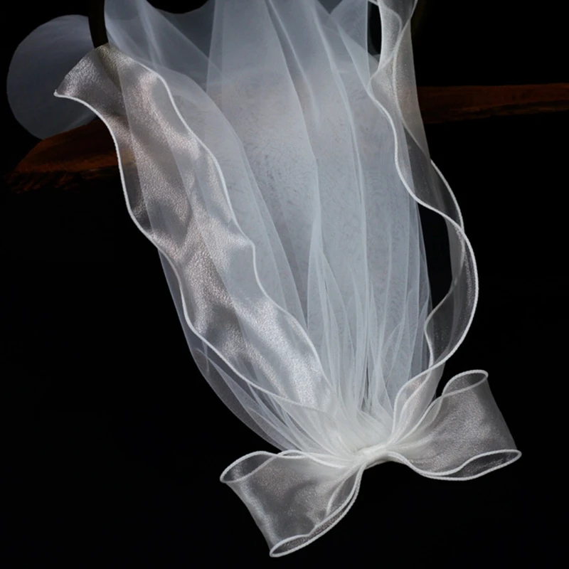 Свадебная фата с зажимом однослойная прозрачная Тюлевая обрезанными краями и