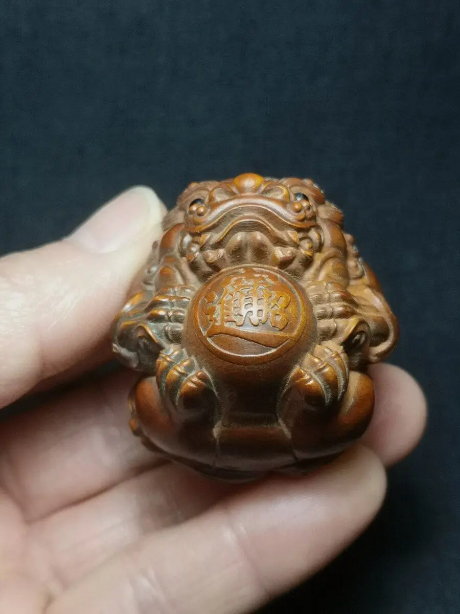 Японская резная вручную статуэтка в виде льва из бокса netsuke коллекционный