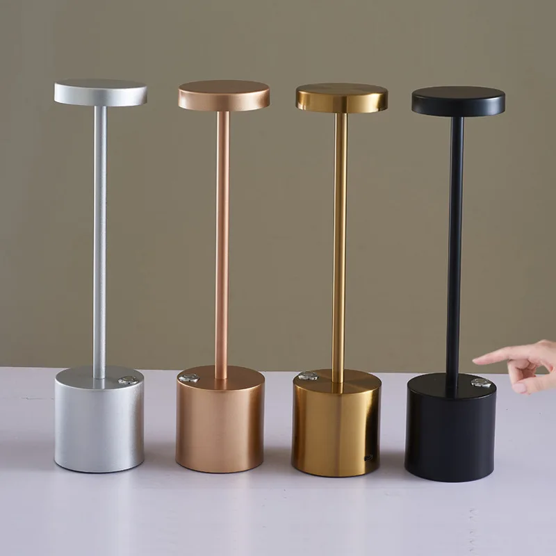 Простые светодиодные настольные лампы с сенсорным датчиком перезаряжаемая