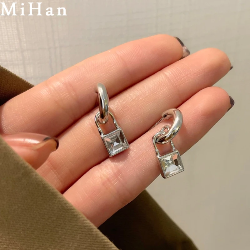 

Mihan 925 Silver Needle Fashion Jewelry Lock Earring 2022 New Trend Silver Plated Galss Drop Earrings For Women Gifts Wholesale