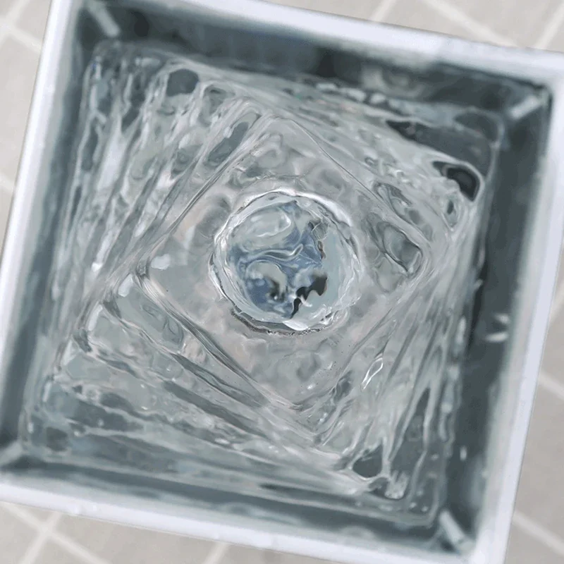 Фонтан с струящейся водой современный маленький домашний креативный офисный