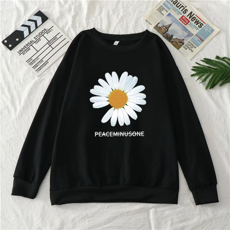 

Kawaii Women's Peaceminusone Sweatshirt Casual Harajuku Oversized Cotton Top Men's Women's Versatile Fashion Hooded Sweatshirts