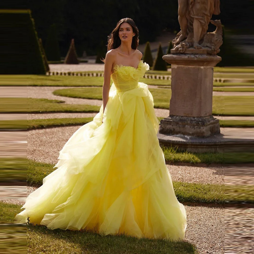 

Pretty A-Line Yellow Prom Gowns Sexy Strapless Sweetheart Evening Dressed Sleeveless Extra Tiered Ruffles Long Robes De Soriee